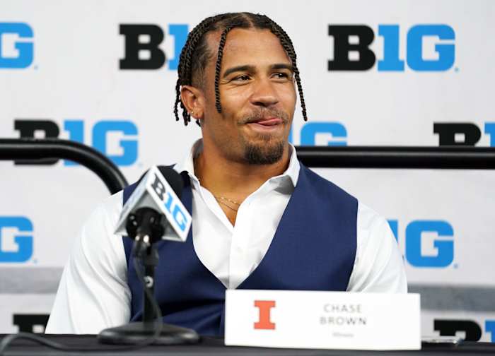 Illinois Fighting Illini running back Chase Brown